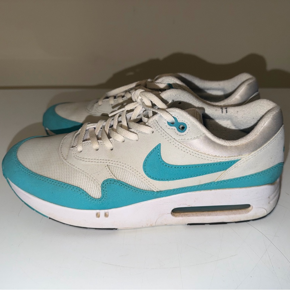 Nike Air Max 1 Golf Size 11 Aqua Blue and White